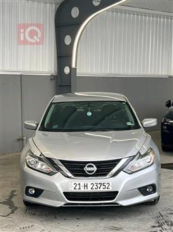 نيسان ألتيما